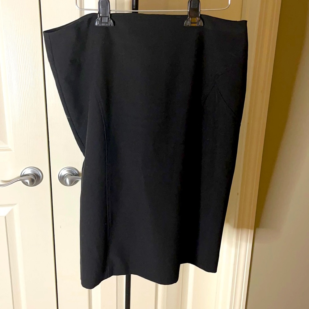 Black Pencil skirt